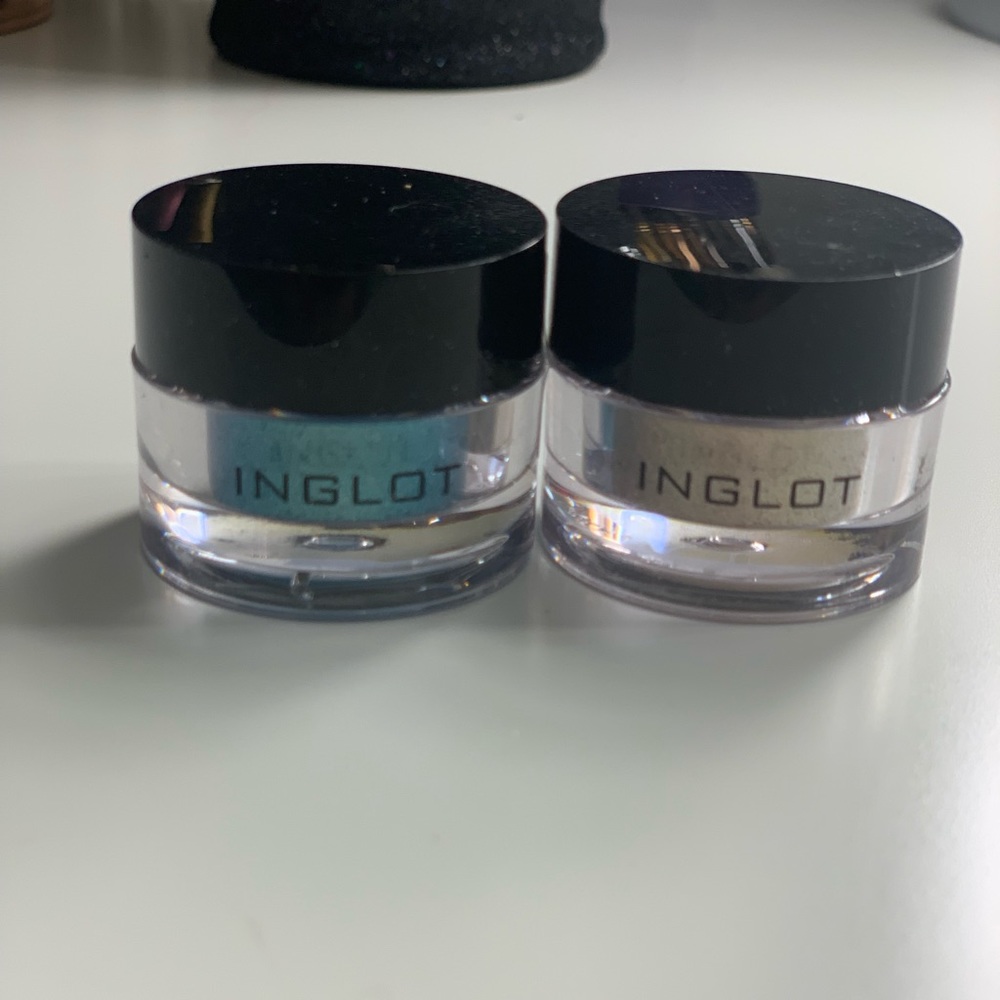 INGLOT COSMETICS Loose Pigments: Slightly Swatched